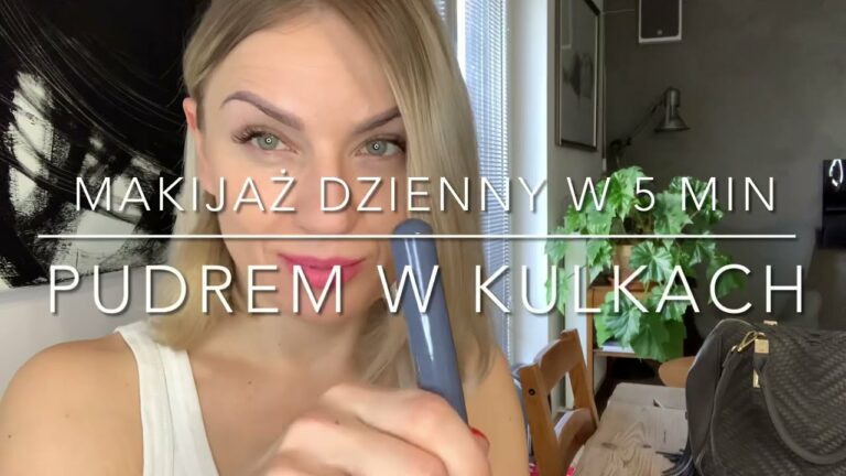 MAKIJAŻ DZIENNY PUDREM W KULKACH